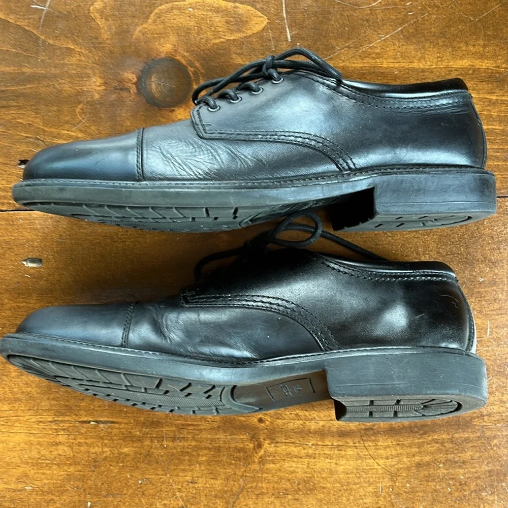 Dockers Black Leather Gordon Dress Cap Toe Oxford 090-2214 Sz 10.5